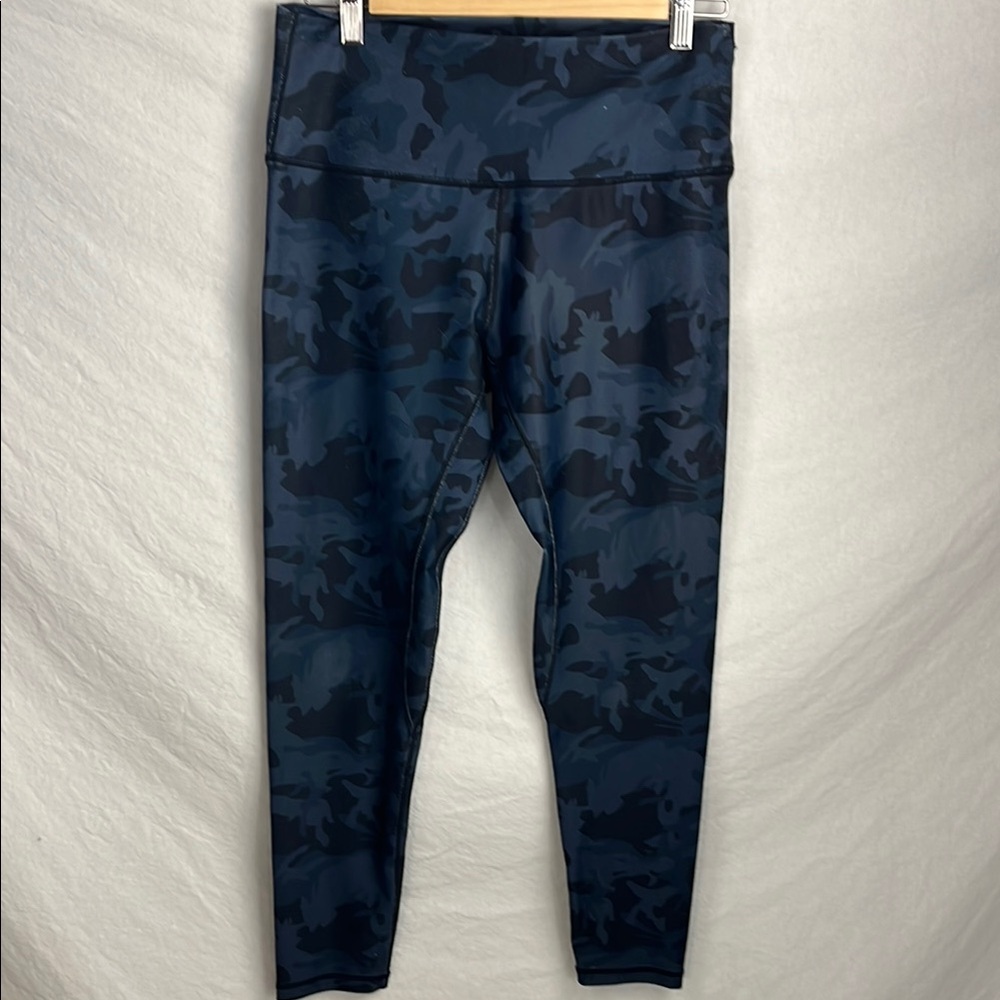 Lululemon Camouflage Leggings 14 7/8